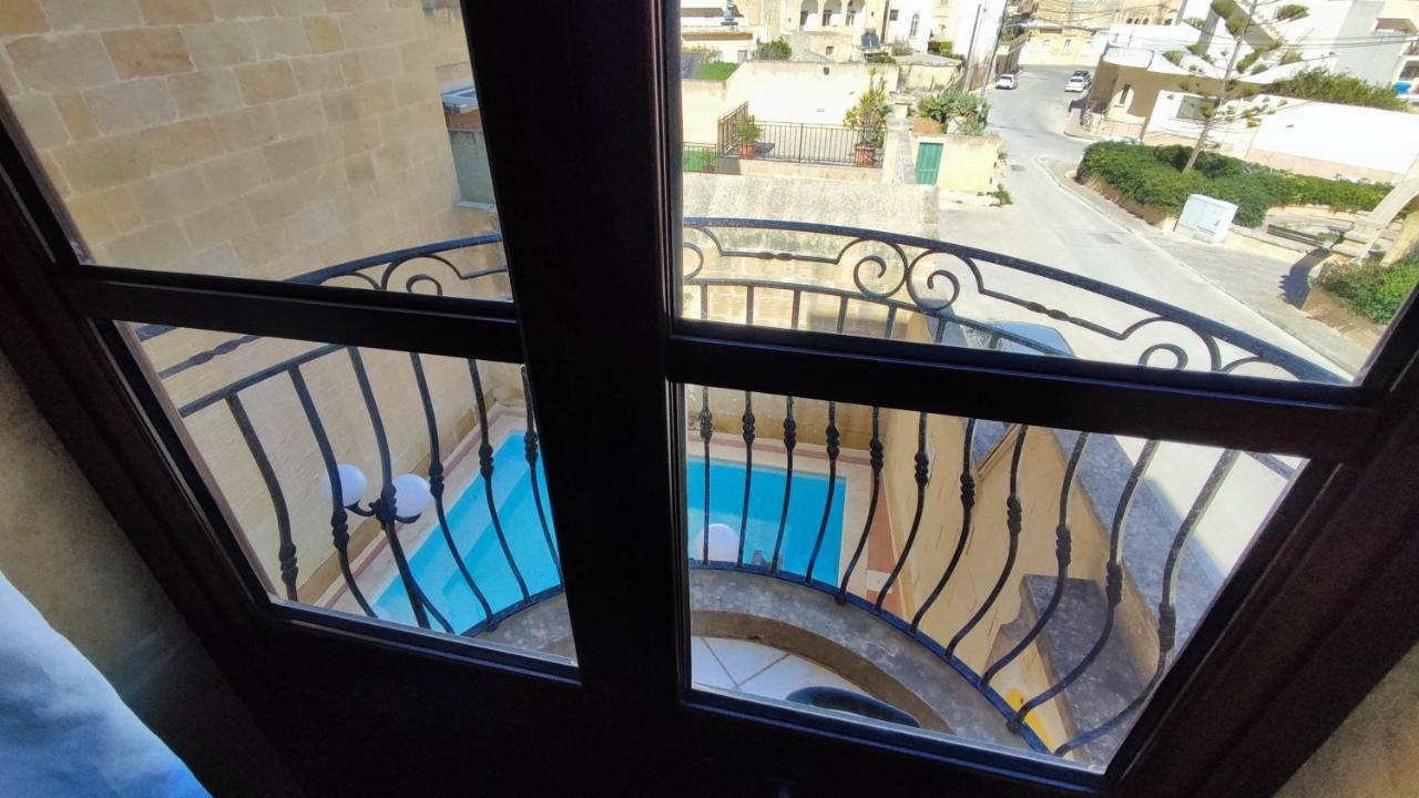 Qala Bed&Breakfast With Swimming Pool - Il-Wenniessa Exteriér fotografie