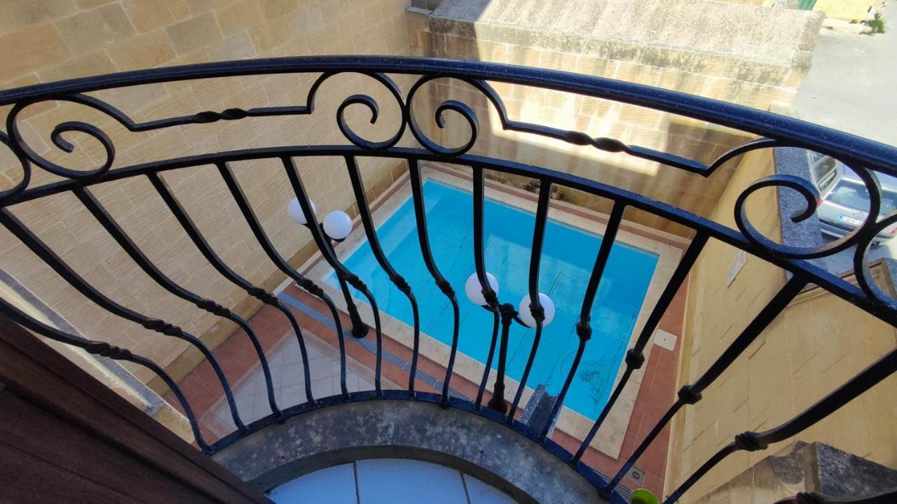 Qala Bed&Breakfast With Swimming Pool - Il-Wenniessa Exteriér fotografie