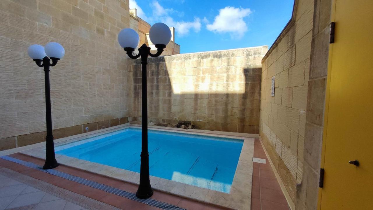 Qala Bed&Breakfast With Swimming Pool - Il-Wenniessa Exteriér fotografie